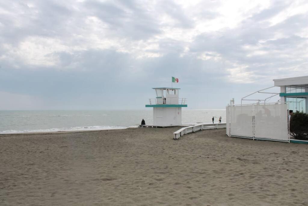 Appartamento Locato Con Finalita Turistiche Ostia Exterior foto